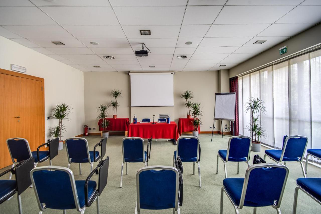 Hotel Della Rotonda Saronno Exteriér fotografie