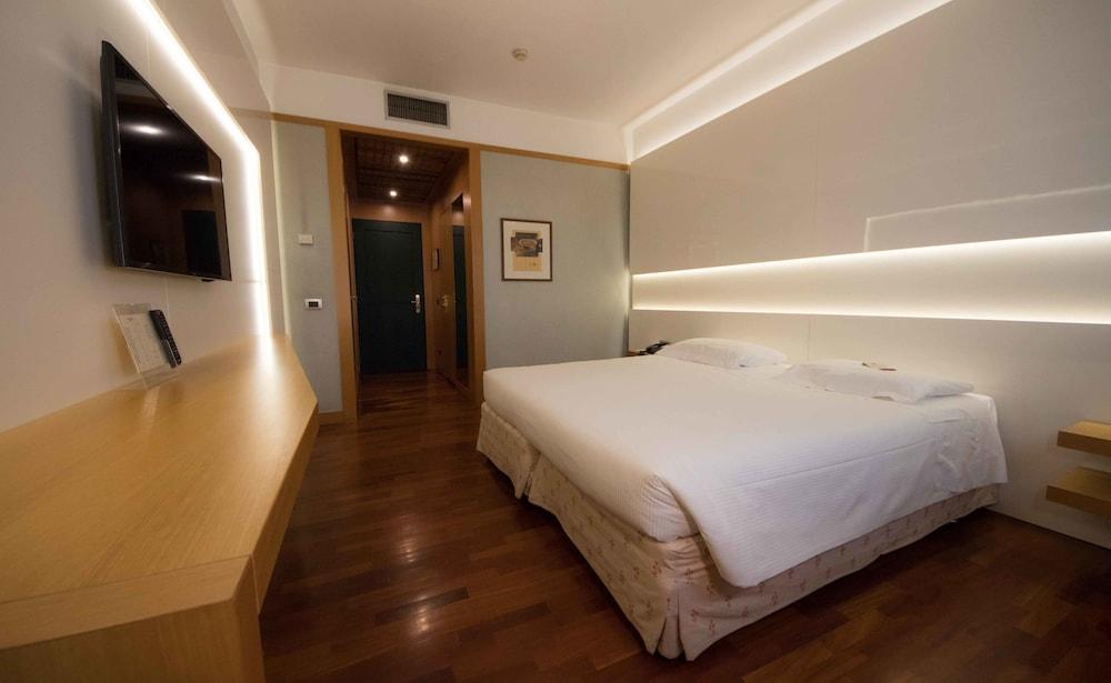 Hotel Della Rotonda Saronno Exteriér fotografie